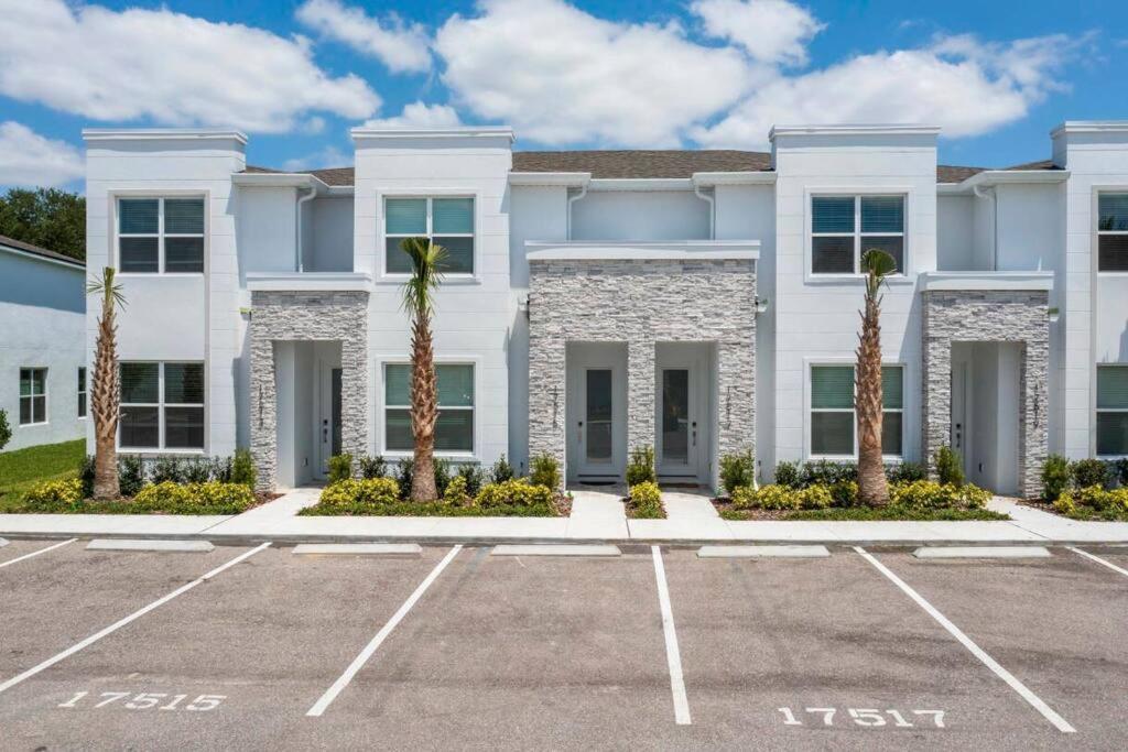 **brand New** Luxurious Decor Townhouse With Private Pool Hit17145 Orlando
